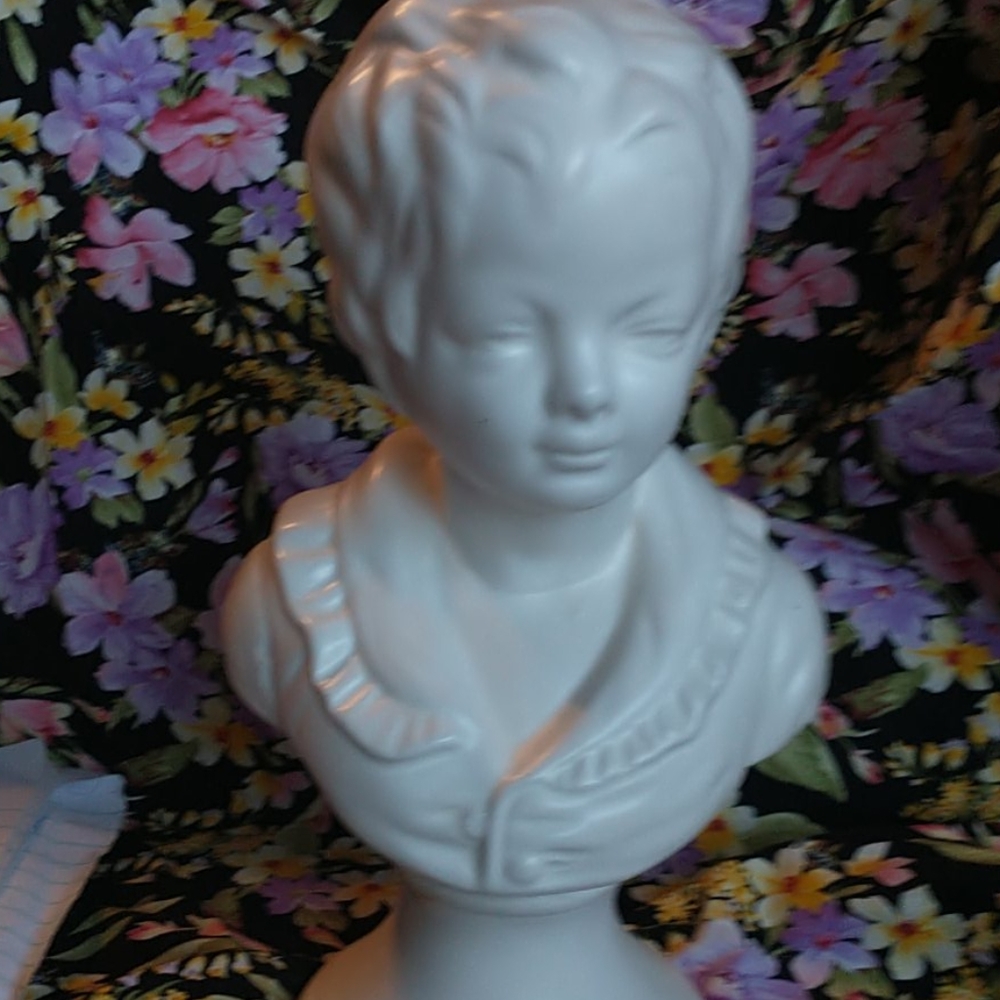 1 NAPCO WARE NEOCLASSICAL STYLE BUST